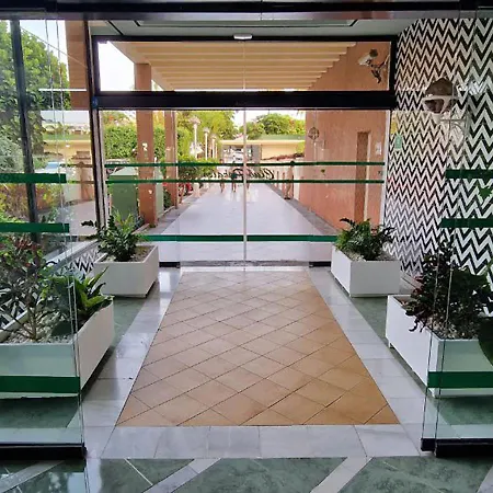 Family Paradise Premium Playa Paraíso